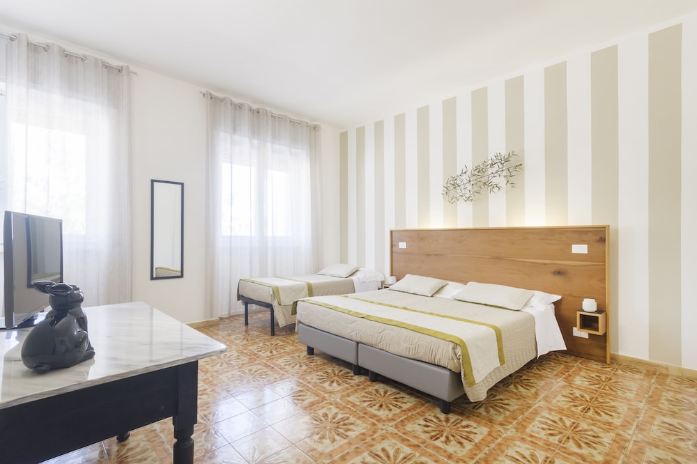 Comfort Quadruple Room