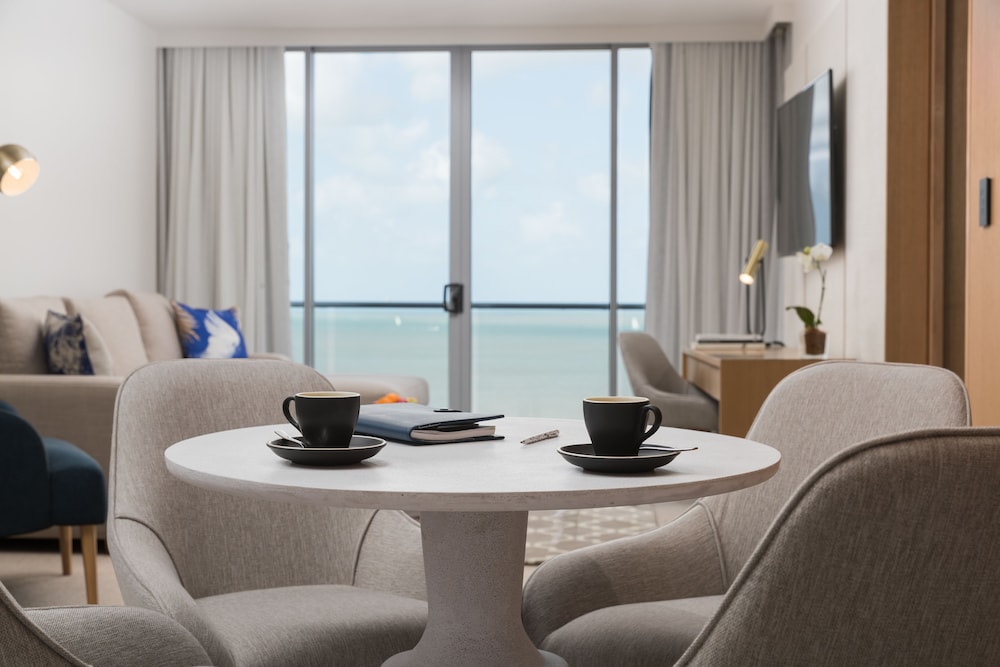 Suite, 1 King Bed With Sofa Bed