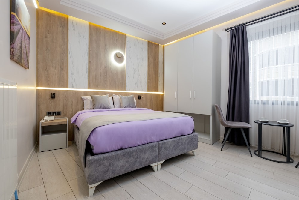 Deluxe Double Room - Photo 3
