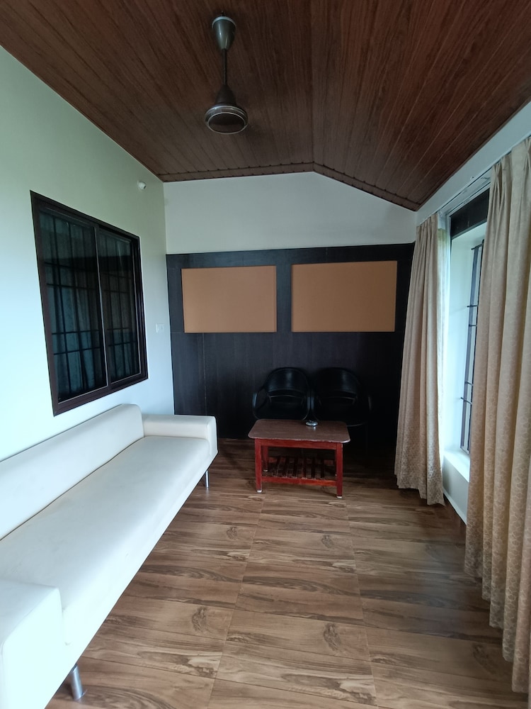 Standard Room photo 3