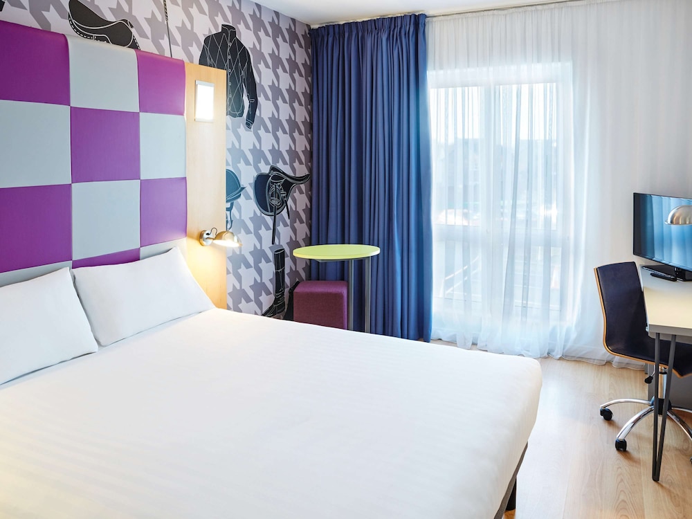 Room, 1 Double Bed (The Queen) - Photo 7