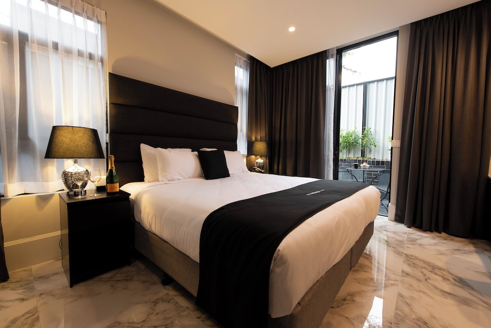 Suite, 1 King Bed