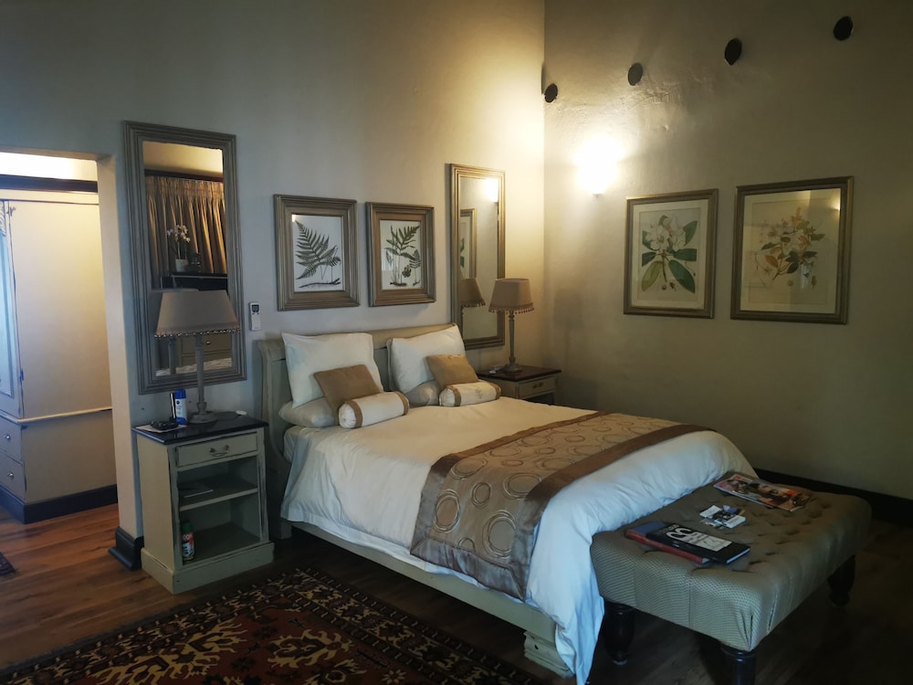 Standard Suite photo 1