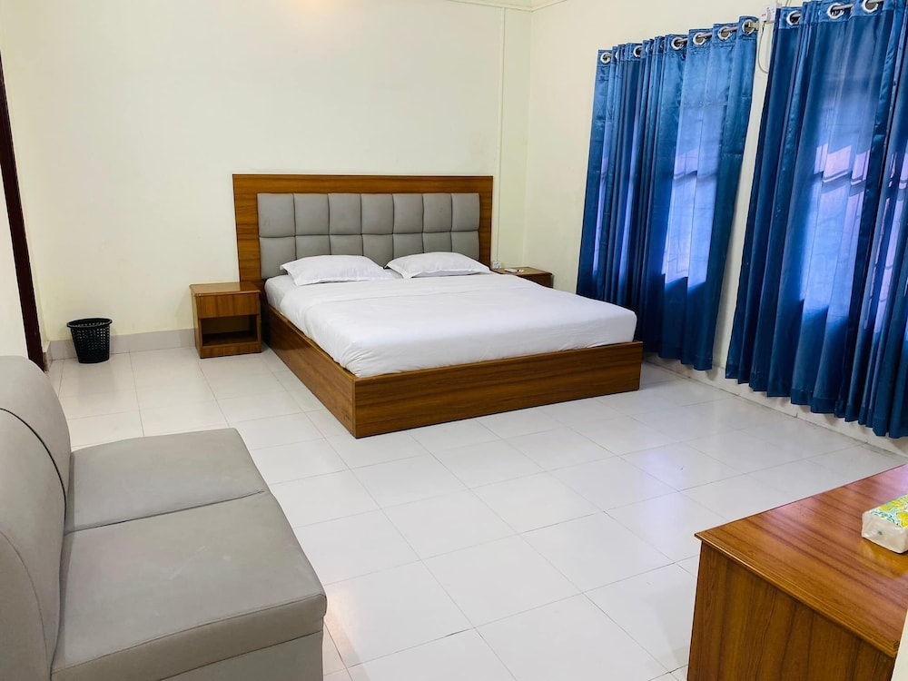 Honeymoon Room photo 2