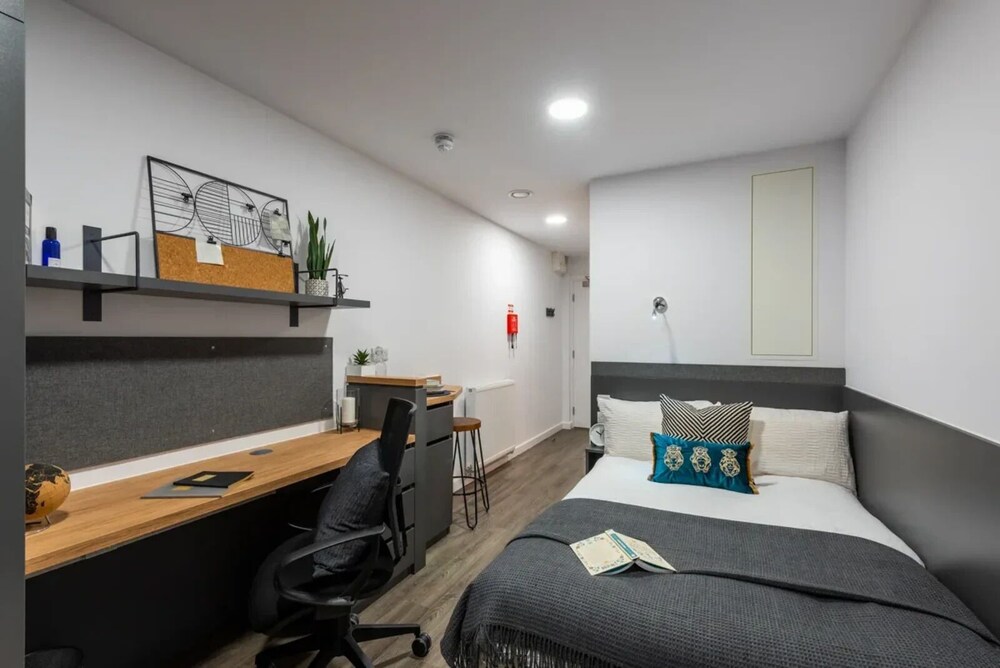 Apartment, 2 Bedrooms, Non Smoking photo 1