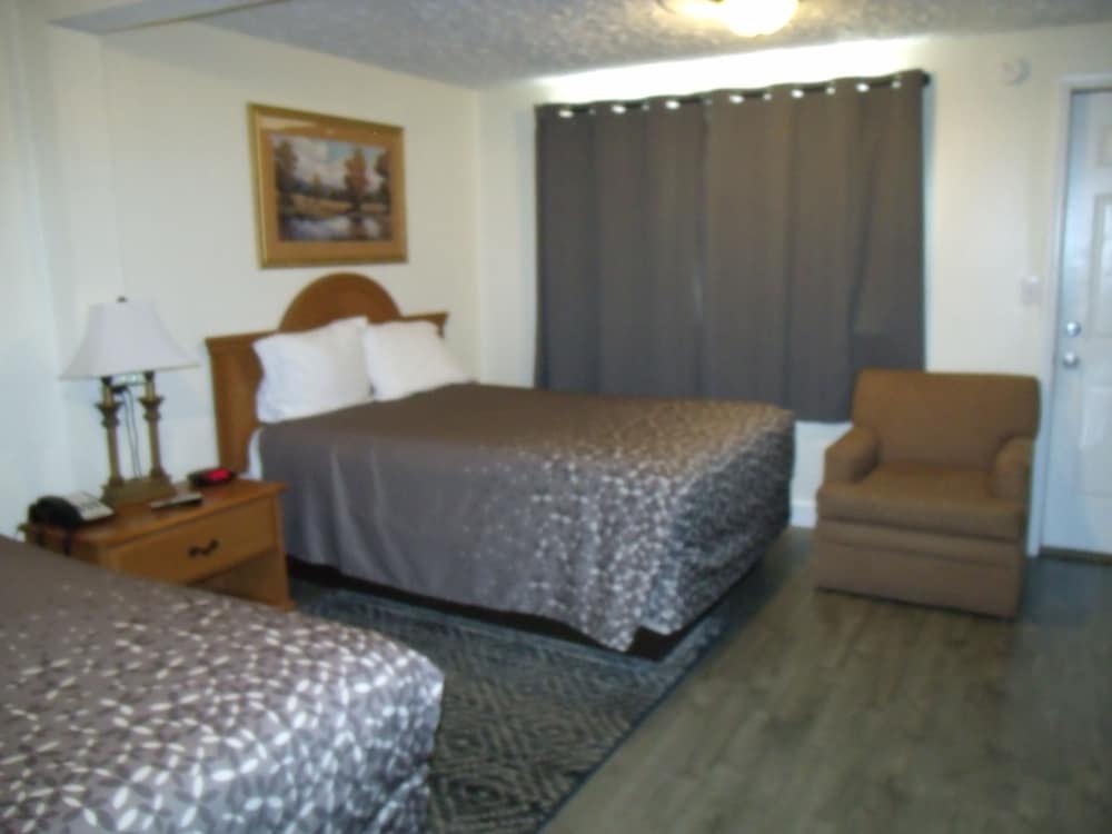 Room, 2 Double Beds, Non Smoking photo 3