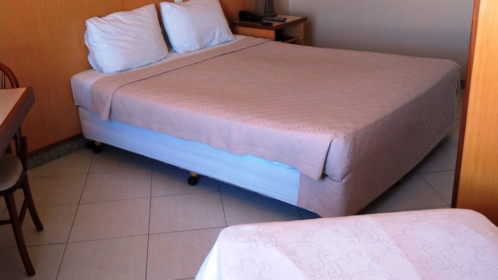 Standard Room photo 2