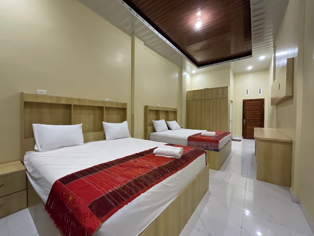Luxury Quadruple Room, Balcony photo 1