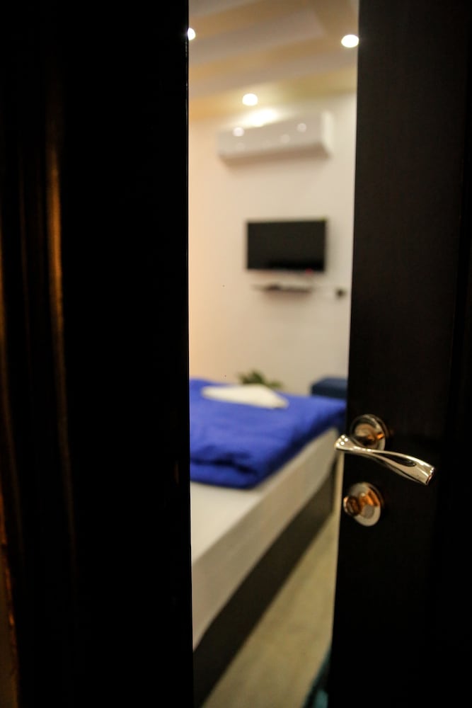 Signature Twin Room, 2 Twin Beds - Photo 2