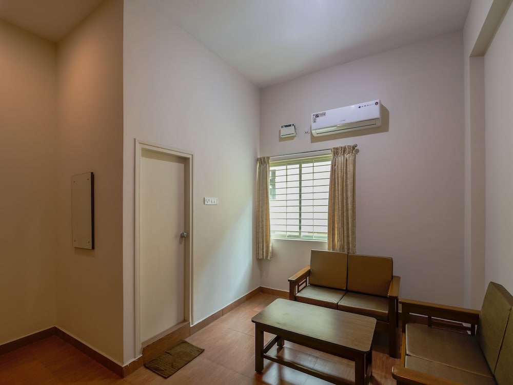 Double Or Twin Room photo 3