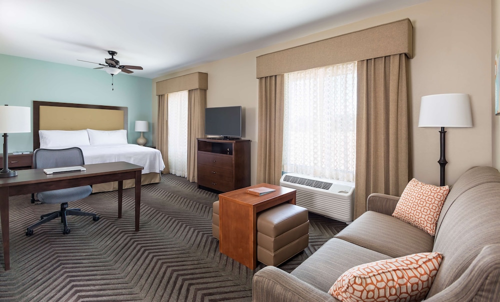 Studio Suite, 1 King Bed, Accessible, Bathtub