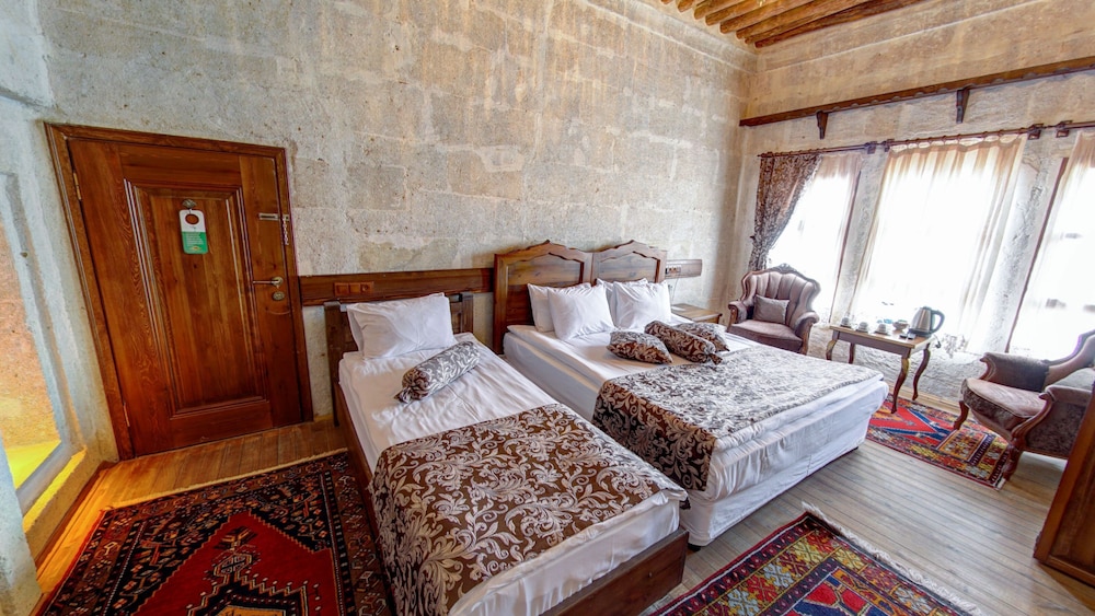Konak Triple Room photo 1