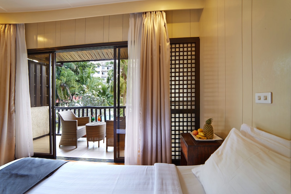 Deluxe Room - Photo 4