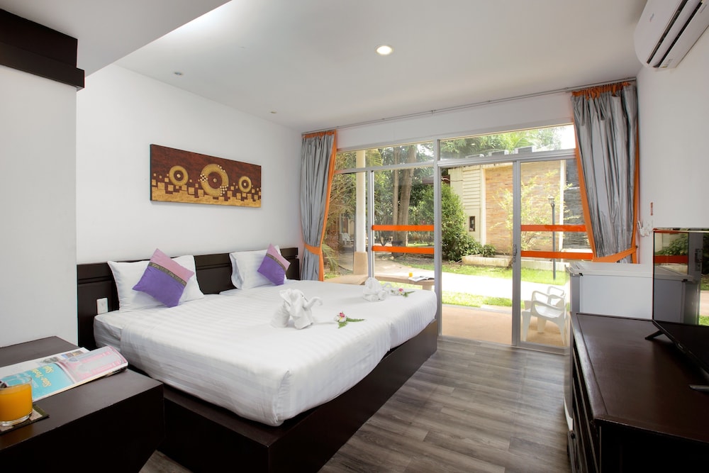Deluxe Villa Garden View - Photo 5