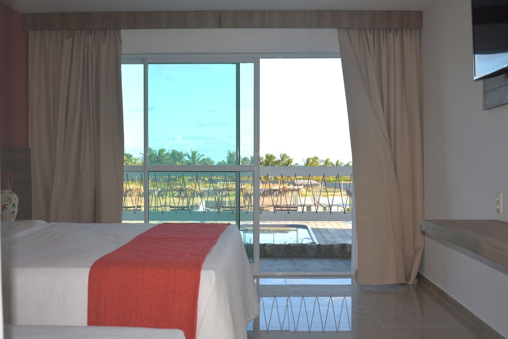 Superior Room, Sea View - Photo 3
