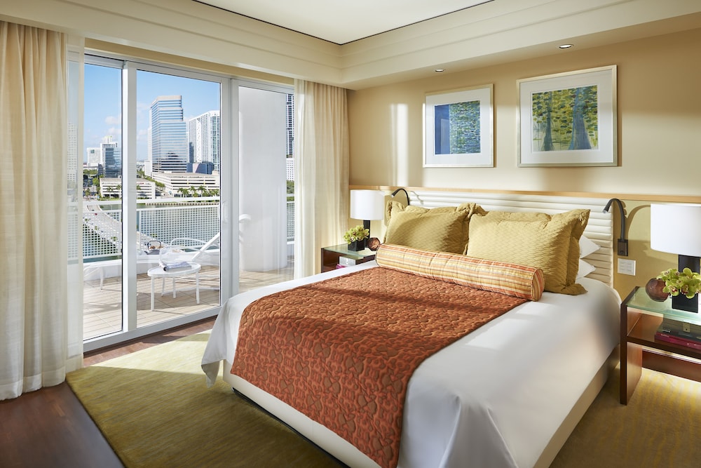 Skyline View, Suite, 3 Bedrooms photo 3
