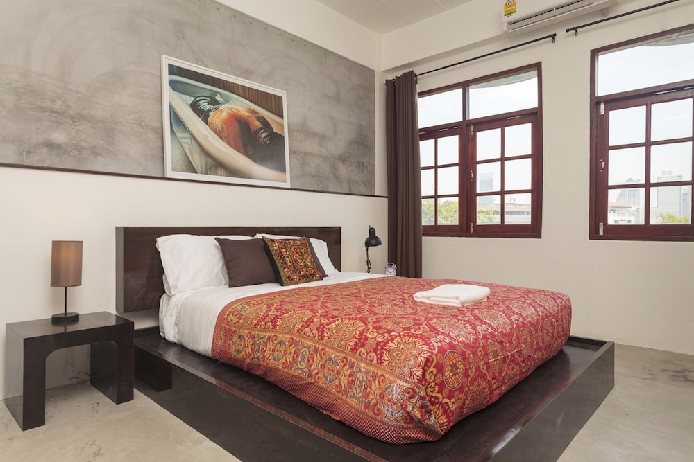 Deluxe Room with shared bathroom photo 1