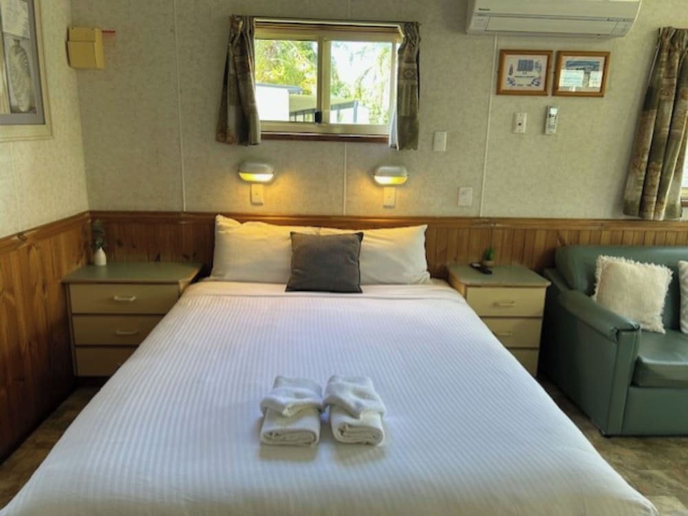 Economy 1 Bedroom Cabin - Pet Friendly photo 2