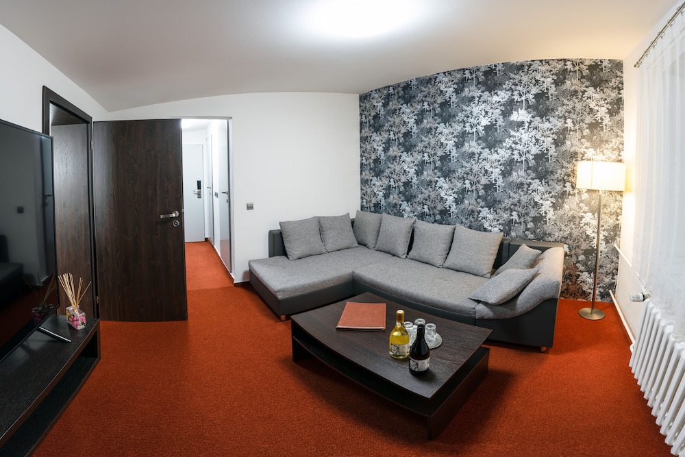 Family Apartment (5 People) photo 1