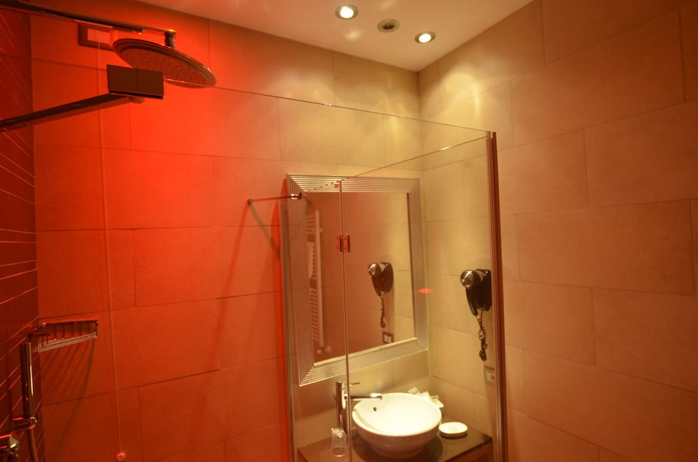 Premium Room (Rooftop) - Photo 7
