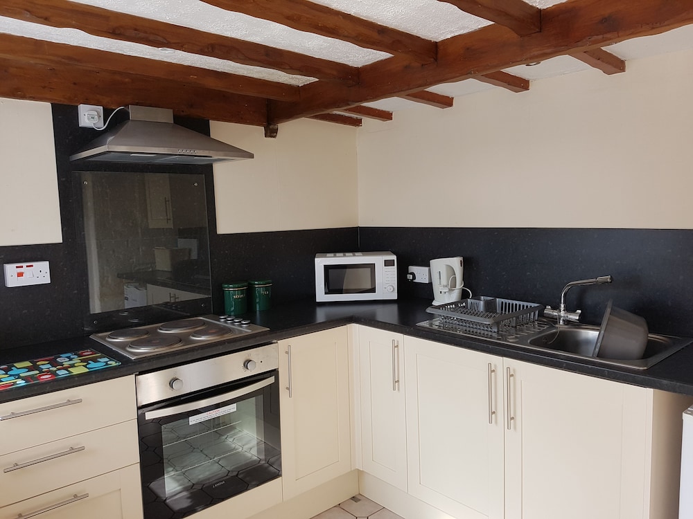Cottage, 2 Bedrooms, Non Smoking photo 3