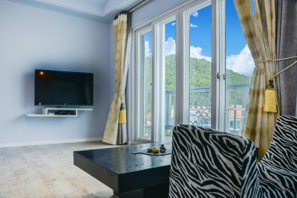 Basic Room, 1 Bedroom (Spiderman (1F/Private BBQ)) - Photo 7