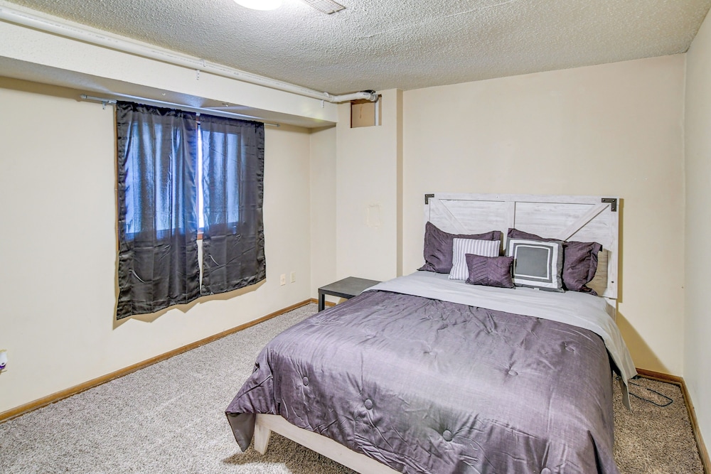House (4 Bedrooms) photo 2