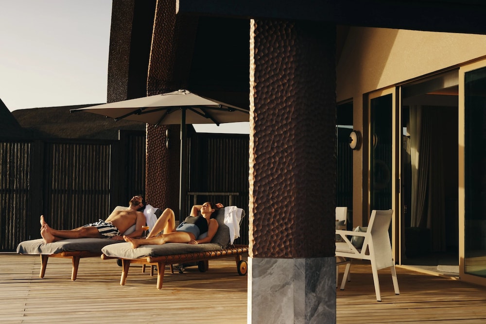 Villa (Sunset Ocean Pool) - Photo 3