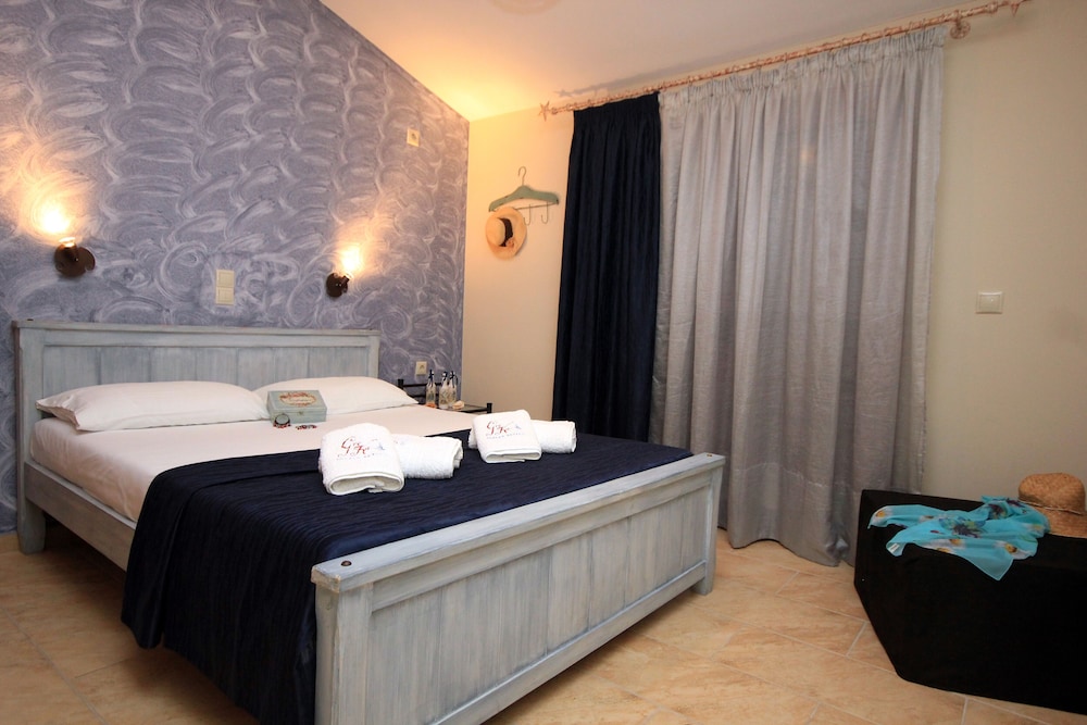 Grand House, 4 Bedrooms (Maisonette) photo 3