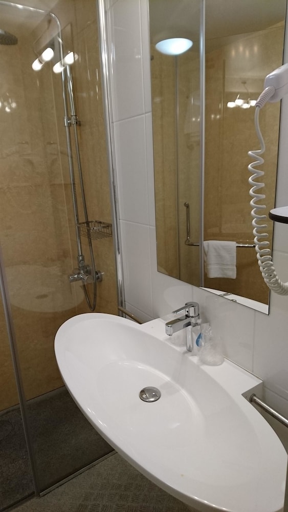 Superior Room, 1 Double Bed - Photo 8