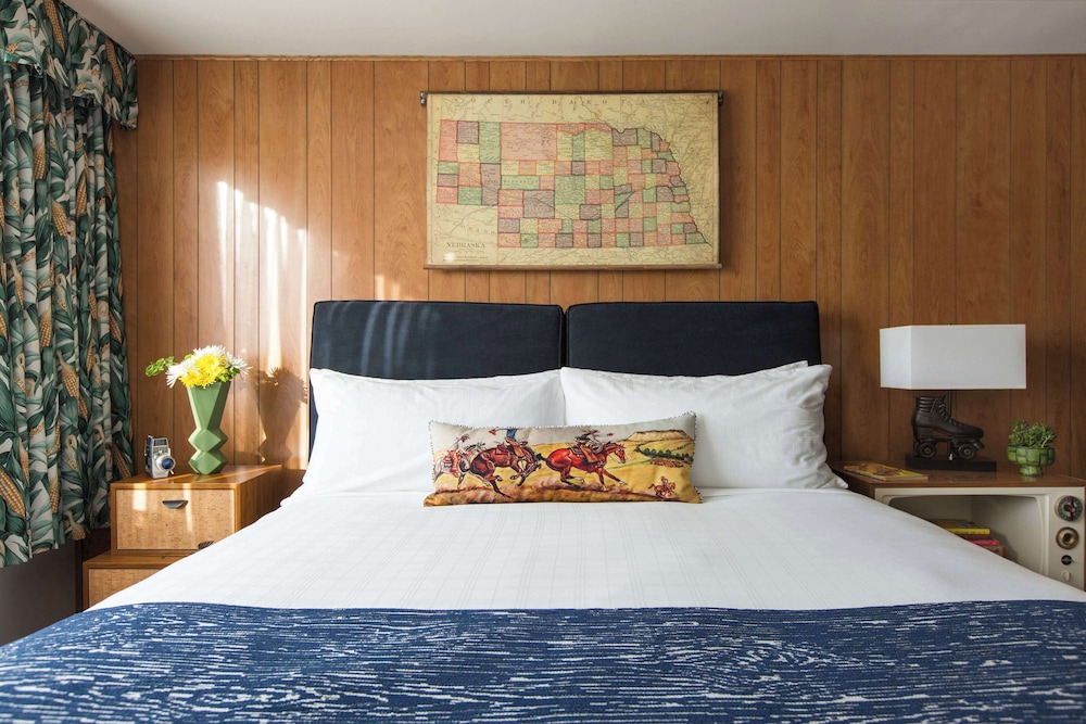 Suite, 1 King Bed, Terrace photo 2