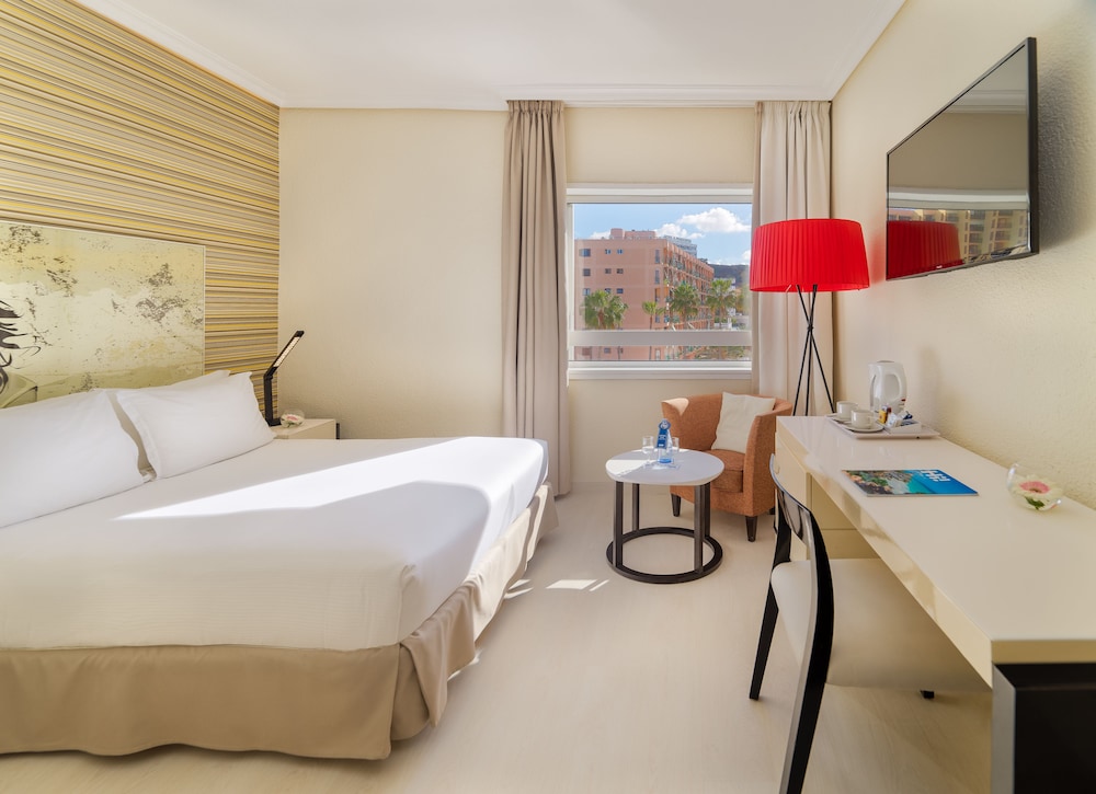 Basic Double Room (No balcony)