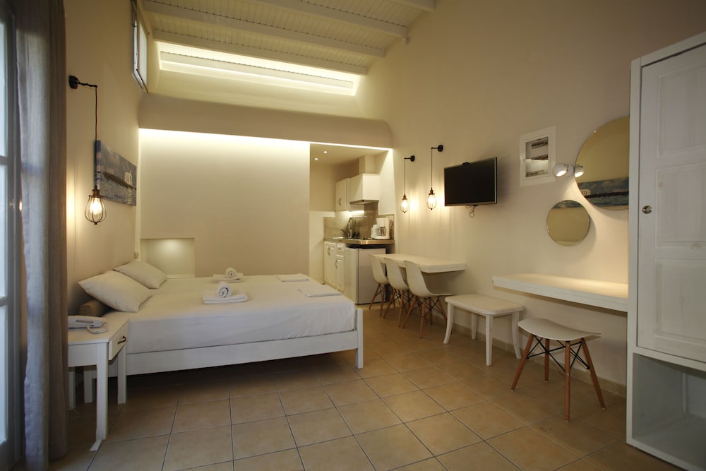 Studio, Balcony, Mezzanine (Apollon) photo 1