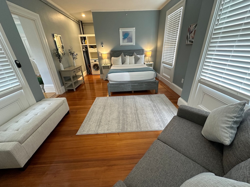 Apartment photo 3