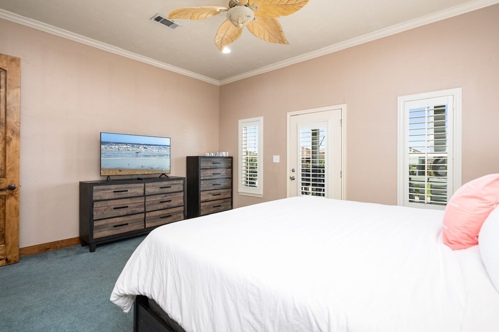 House, 4 Bedrooms