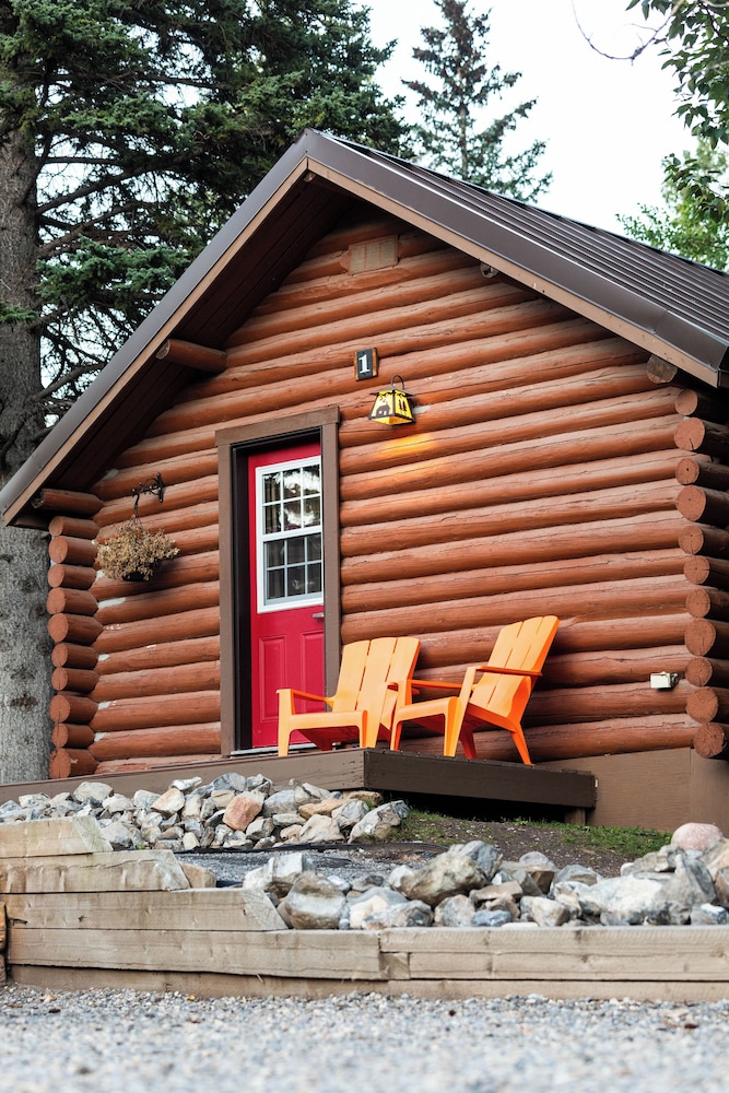Heritage Log Cabin, Pet Friendly
