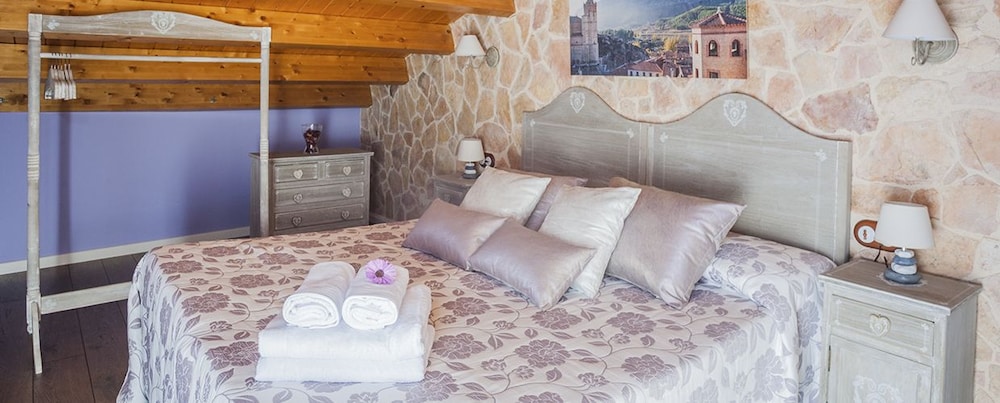 Duplex, 3 Bedrooms