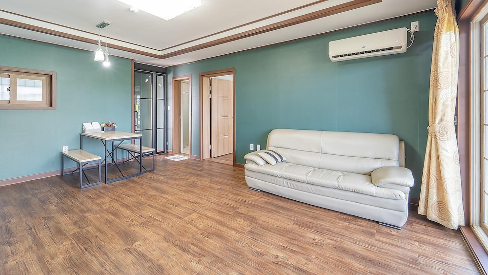 Basic Room, 1 Bedroom (honeymoonSweet B2) - Photo 9