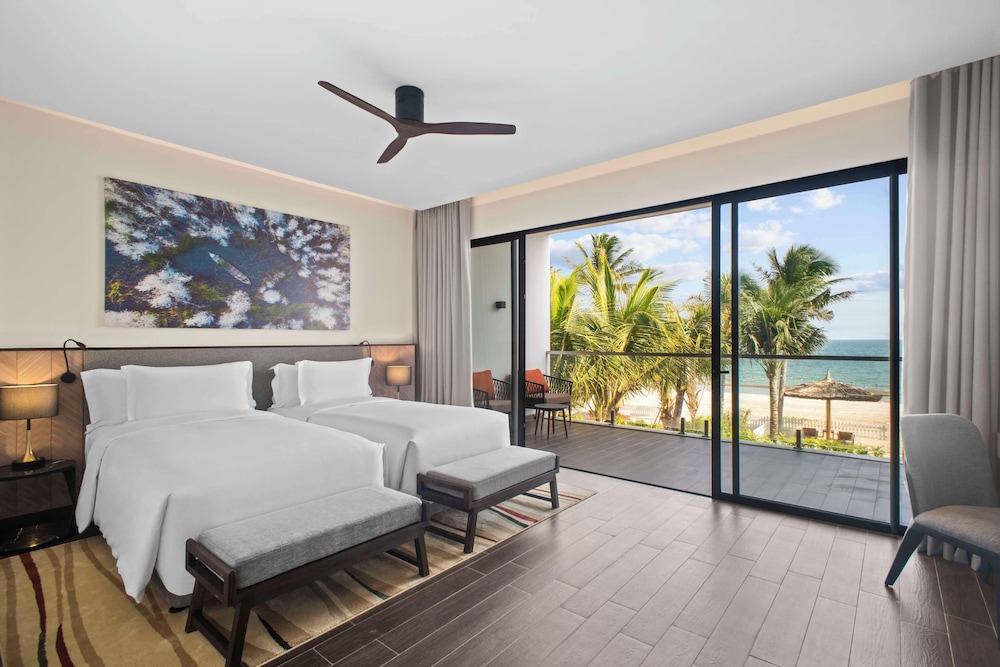 Suite, 2 Bedrooms, Private Pool, Beachfront - Photo 5