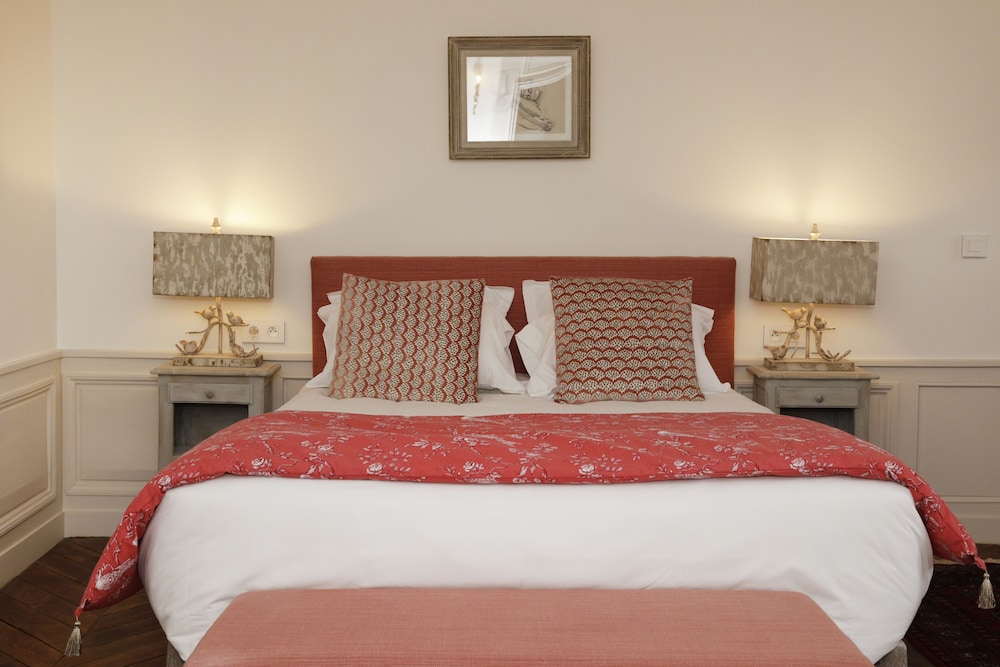 Superior Suite (La Suite du Parc) photo 1