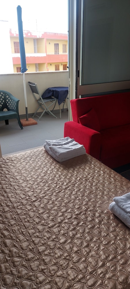 Basic Double Room, 1 Double Bed photo 2