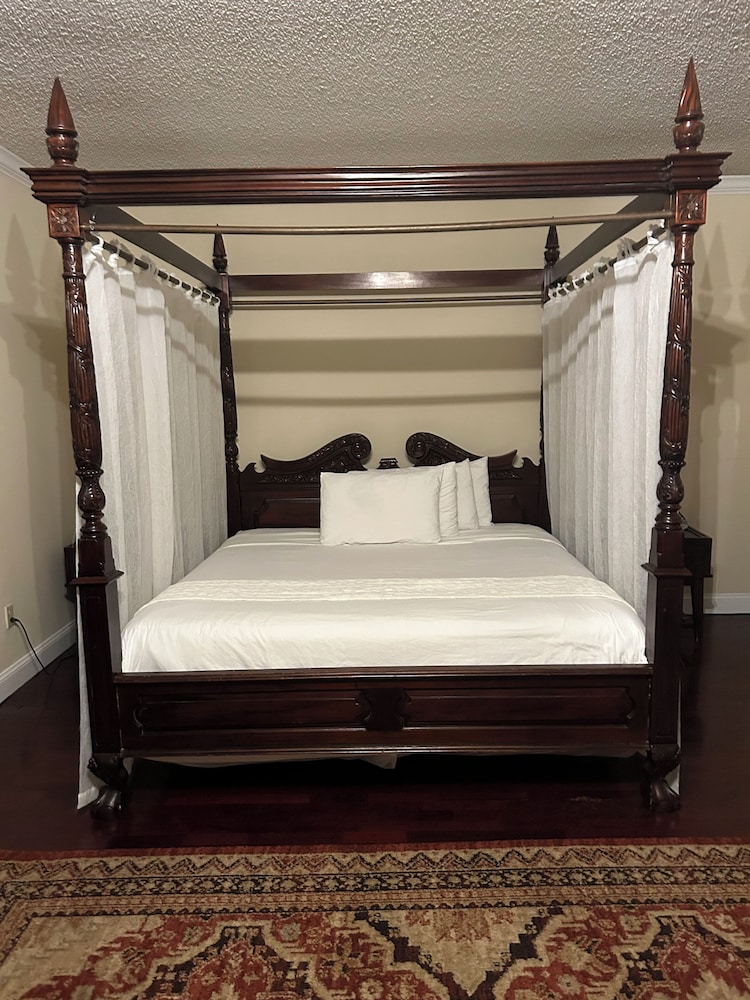 Luxury Suite, 1 Bedroom, Jetted Tub photo 1