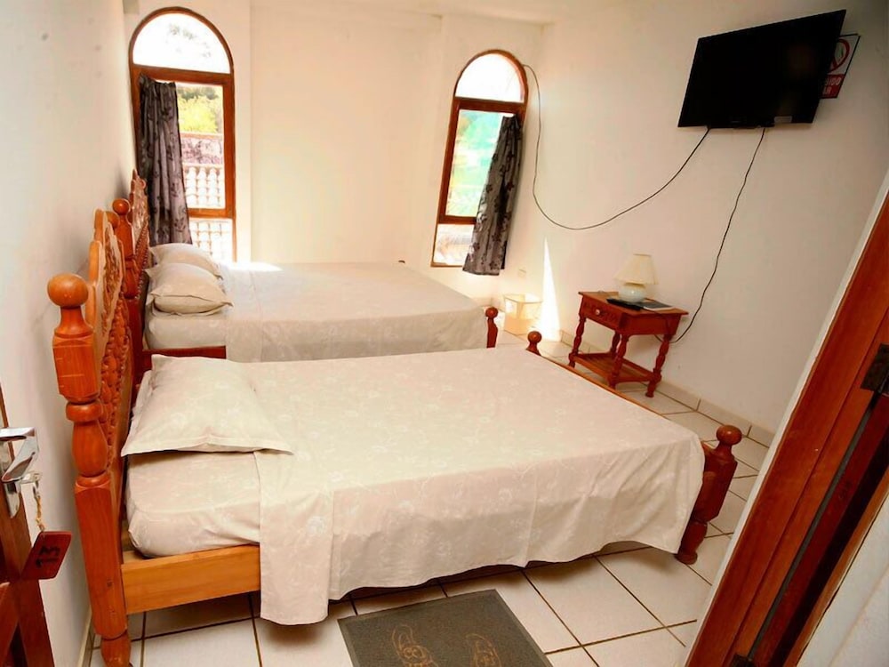 Standard Triple Room photo 2