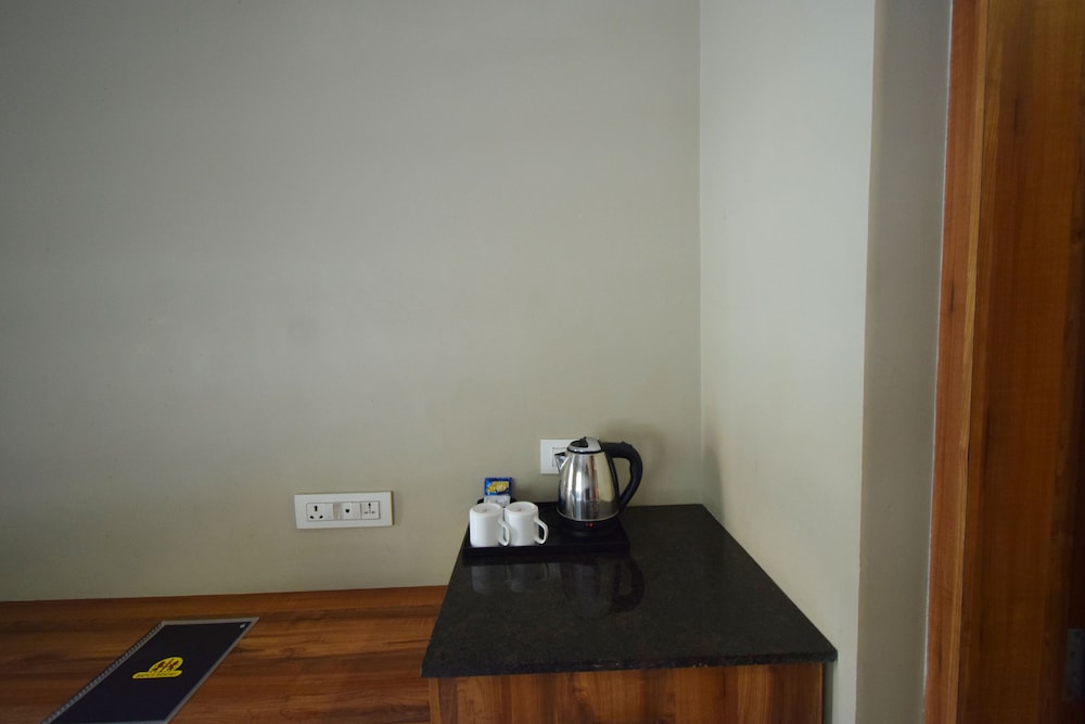 Executive Room - Photo 5