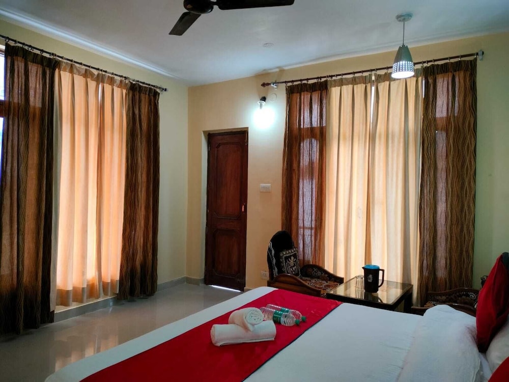Quadruple Room, Balcony, Mountain View