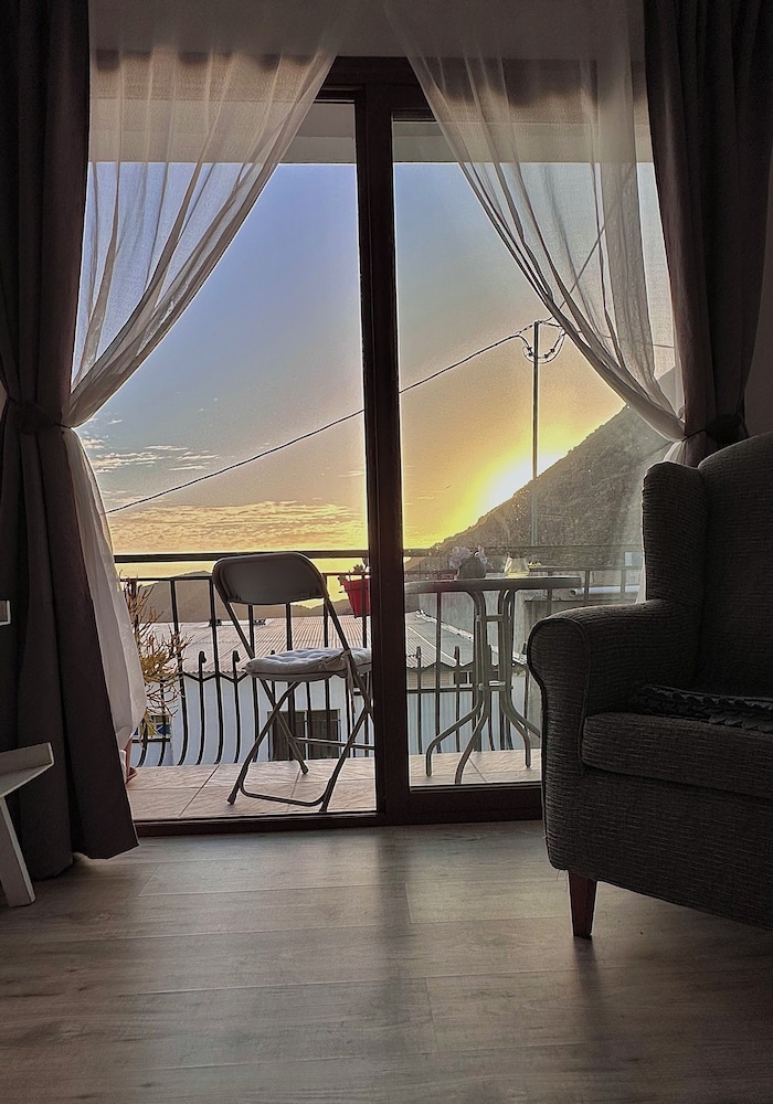 Double Room, Balcony