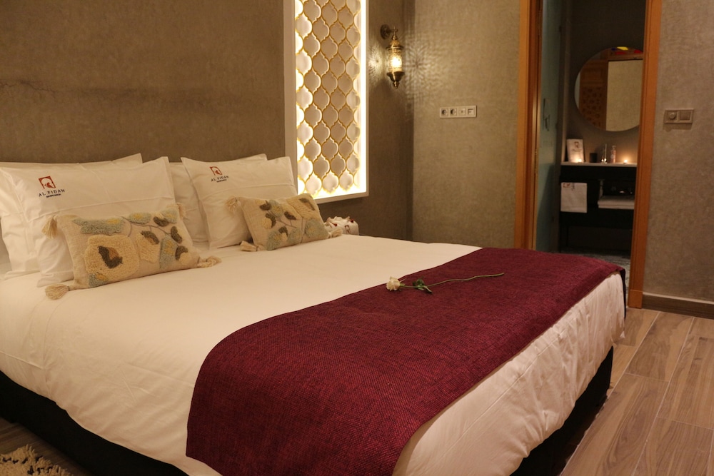 Deluxe Double or Twin Room, 1 King Bed, Non Smoking, Courtyard View