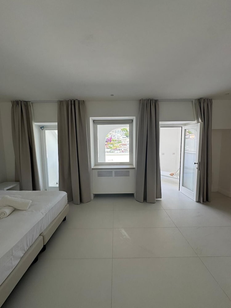 Family Suite - Photo 1