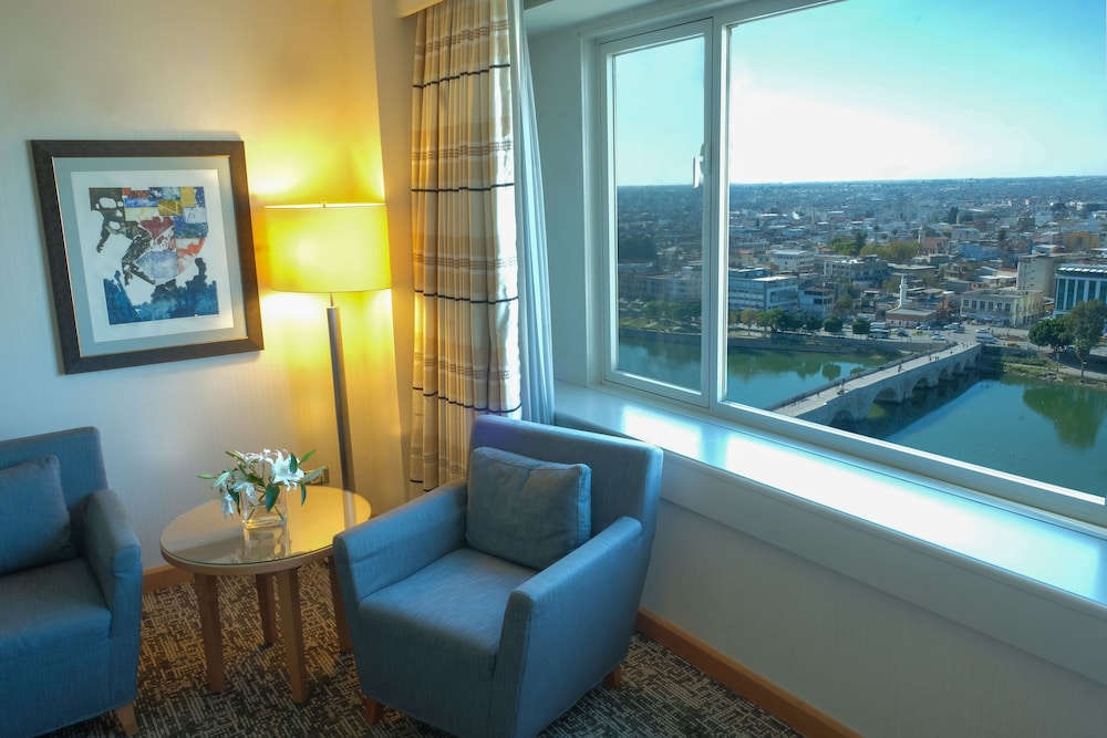 Suite, 1 Bedroom, Kitchen, River View (Business Lounge Access) - Photo 5