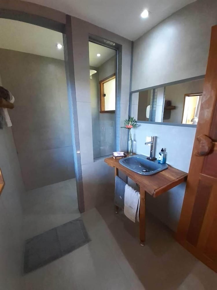 Panoramic Double Room, 1 Queen Bed, Non Smoking, Mountain View photo 3